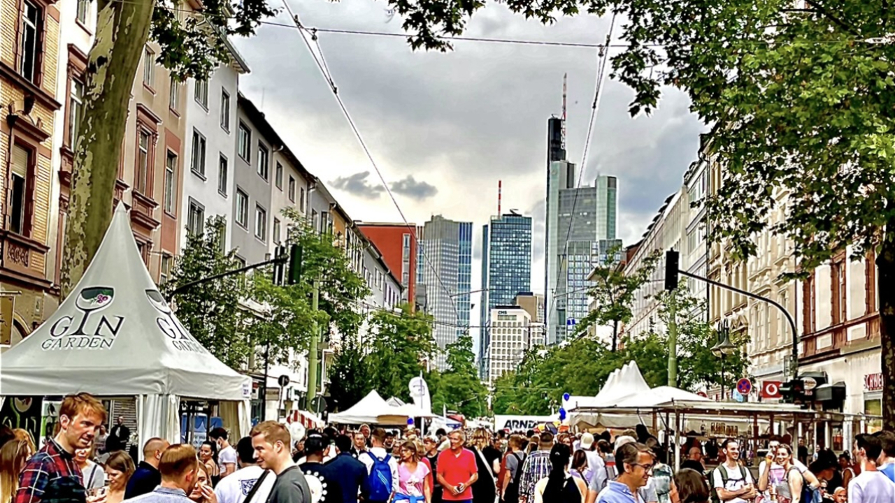 Foto: Impression des Schweizer Straßenfestes © Stadt Frankfurt am Main