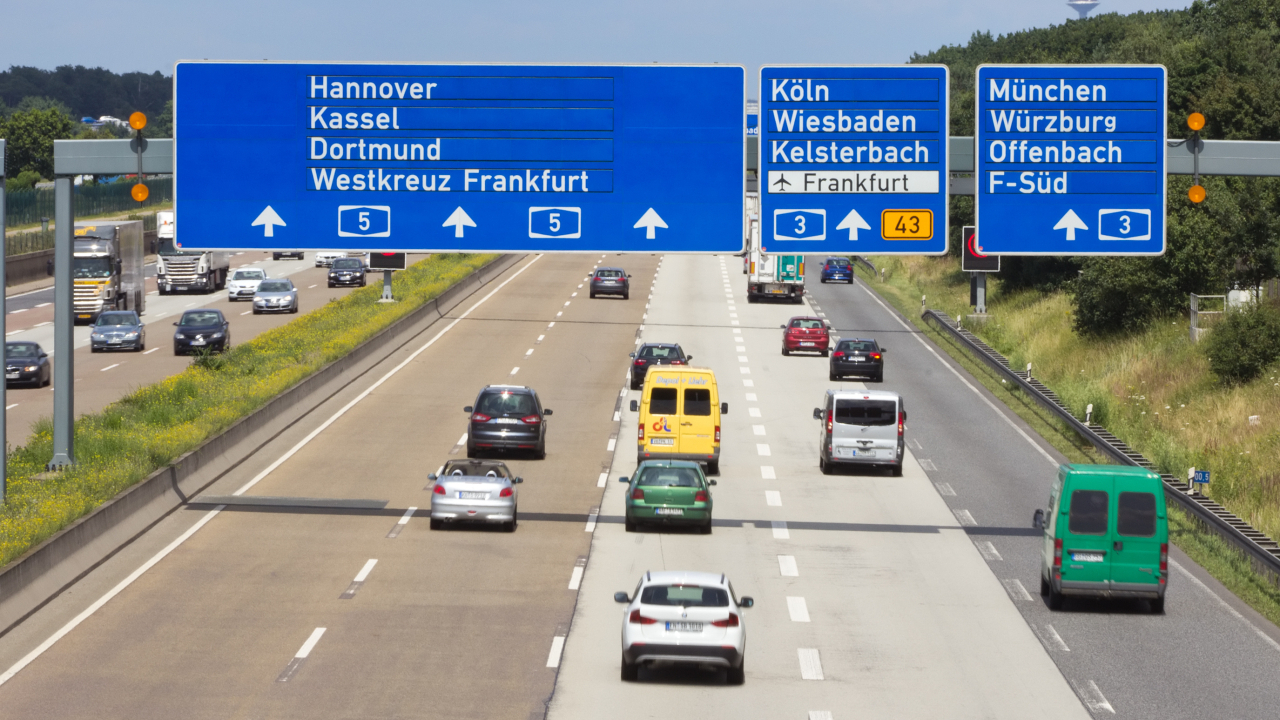 Foto: Gegenstand des Protests: die Autobahn A5 © Adobe Stock/VanderWolf Images