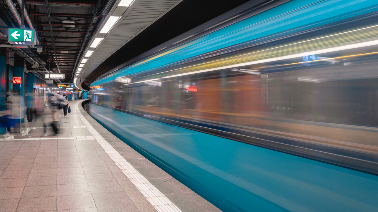 Foto: Fährt für eine Woche nur noch bis zum Hauptfriedhof: U-Bahnlinie U5 © Adobe Stock/S Amelie Walter