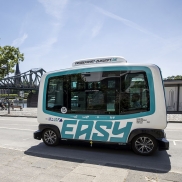 EASY: Busfahrt ohne Personal