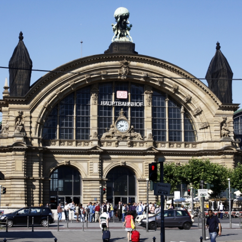 Hauptbahnhofsvorplatz