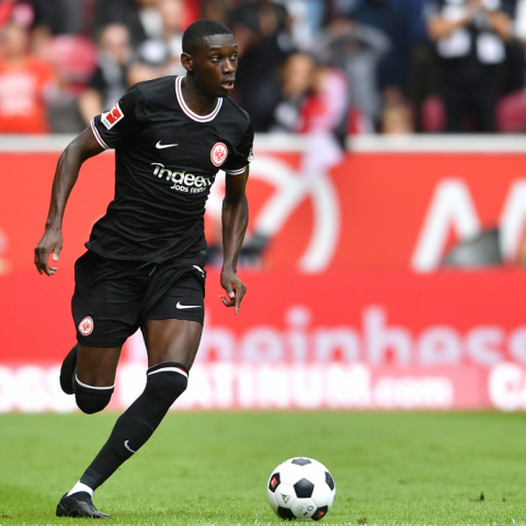 Eintracht Frankfurts Transfer-Verhandlungen
