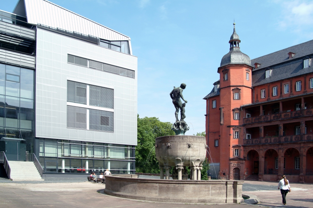 Auch die Hochschule für Gestaltung kann sich freuen – das Land hat Geld aus...