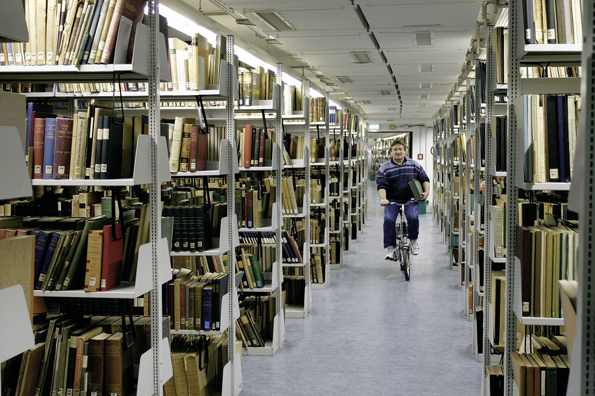 Journal Frankfurt Nachrichten 100 Millionen Euro Fur Eine Neue Uni Bibliothek Sind Noch Nicht Genug Eroffnung Erst Nach 2030