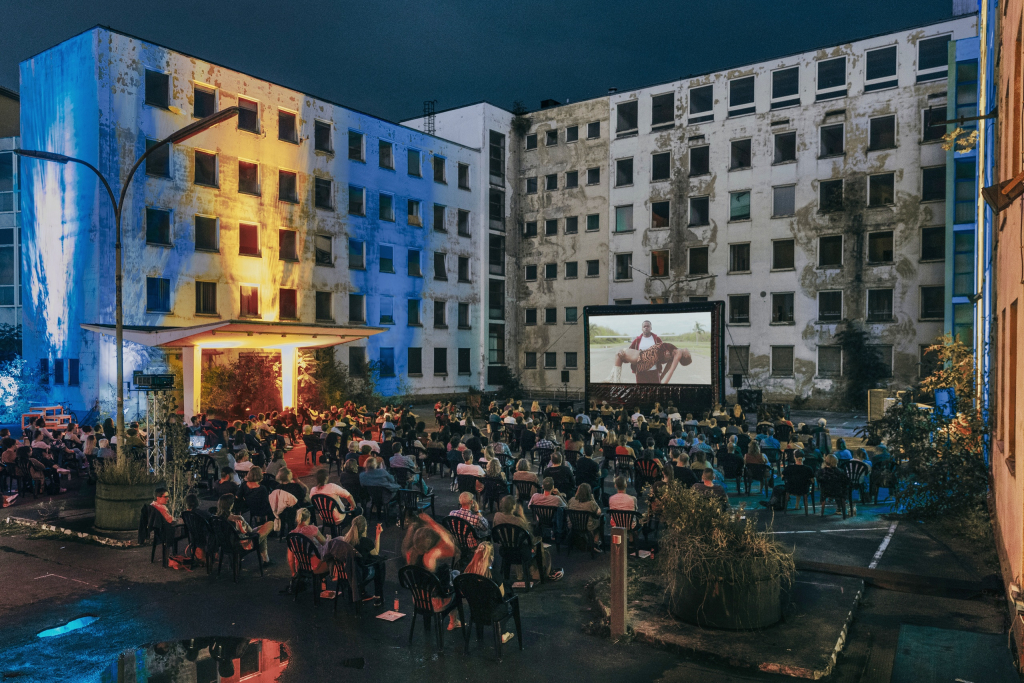 Journal Frankfurt News – Festival, pasar loak, dan bioskop luar ruang di akhir pekan