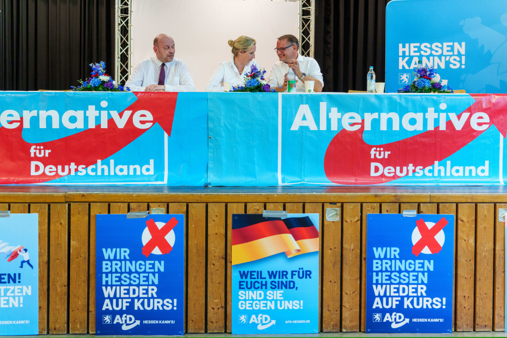 Populismus-sollte-man-den-Nazis-berlassen