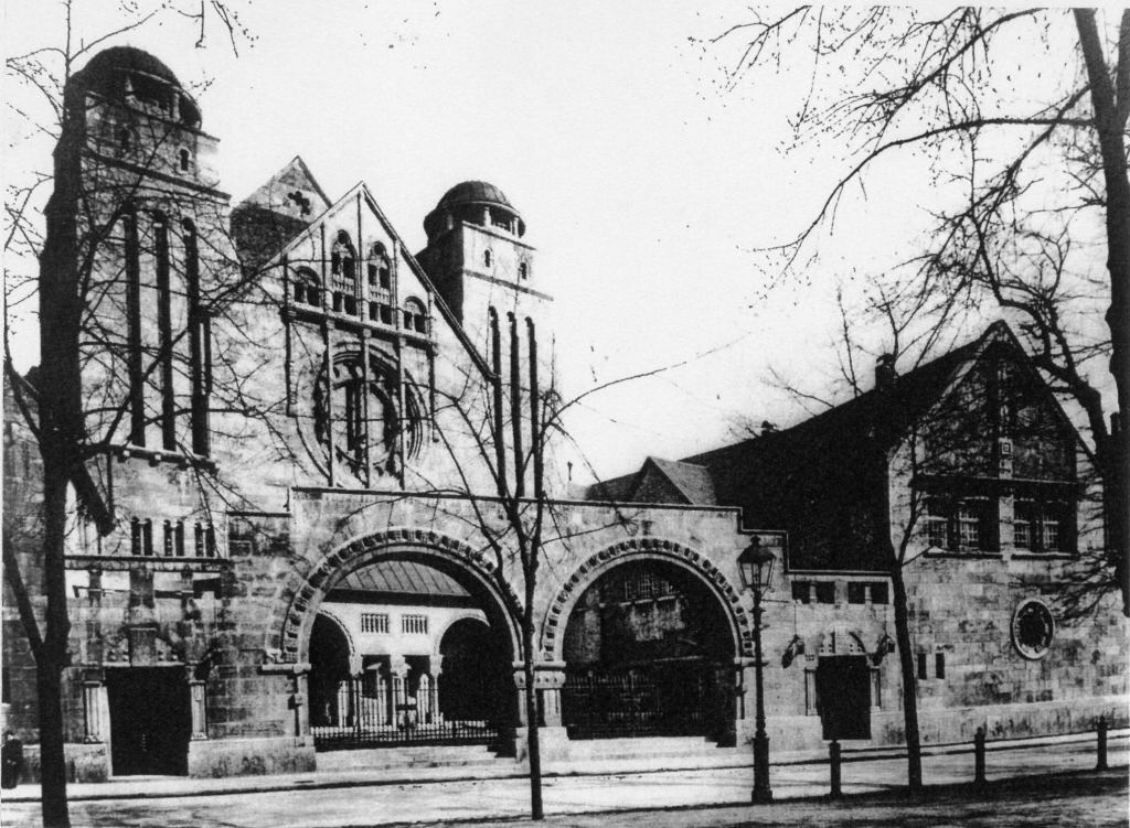 Foto: Die Synagoge der Israelitischen Religionsgesellschaft wurde von den Nationalsozialisten zerstört @Initiative 9. November Foto: Die Synagoge der Israelitischen Religionsgesellschaft wurde von den Nationalsozialisten zerstört @Initiative 9. November