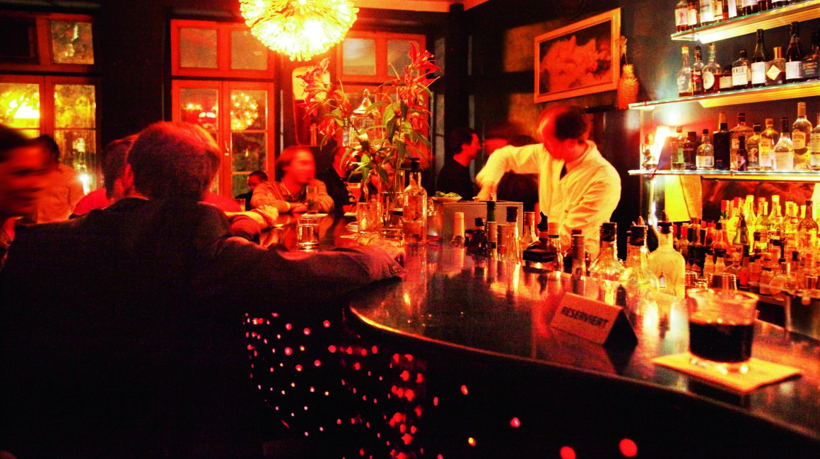 Exklusive Bar am Mainkai