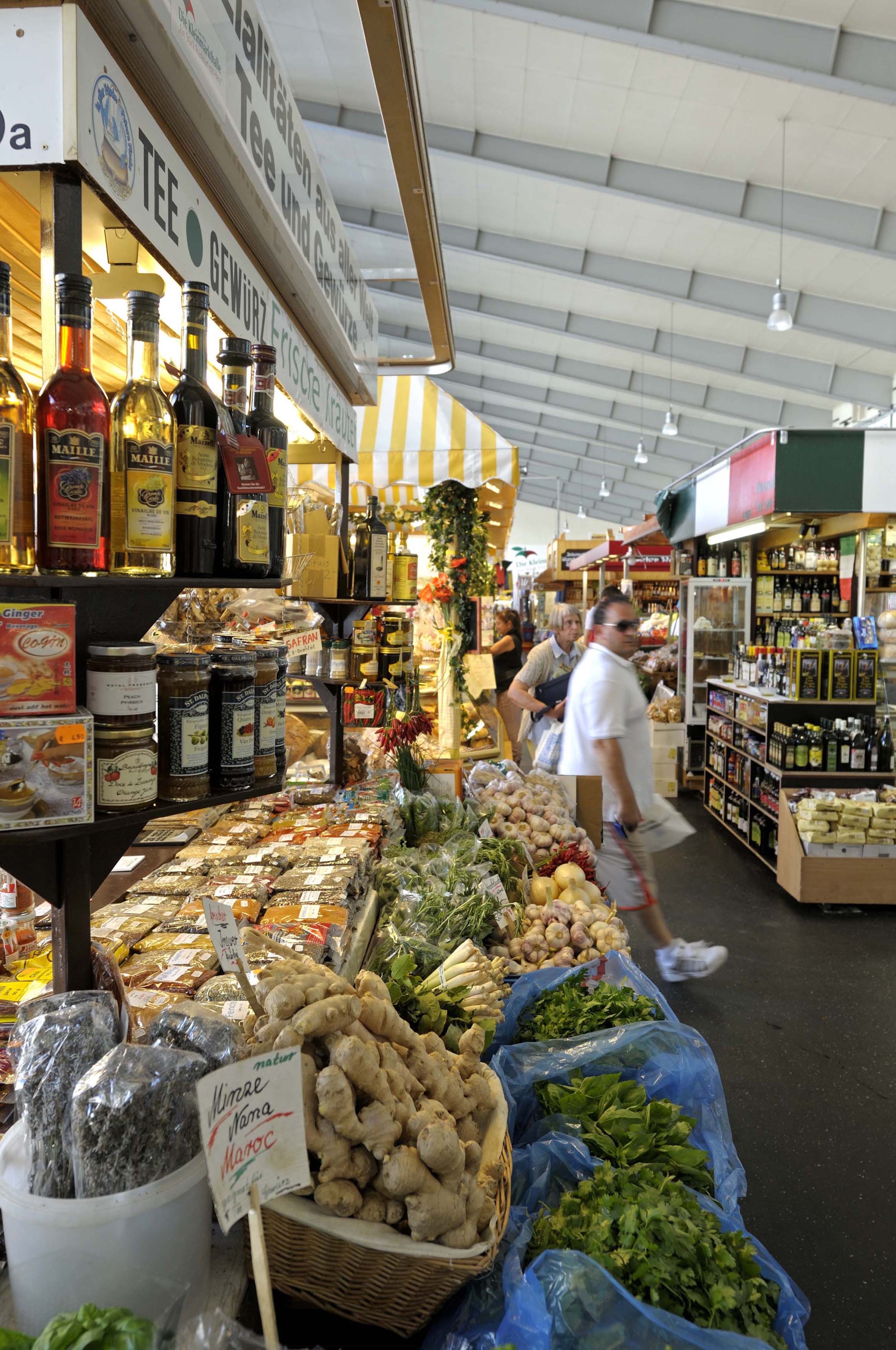 Einige bieten Produkte, die es sonst an keinem anderen Ort in Frankfurt gibt., Credit: © Holger Ullmann