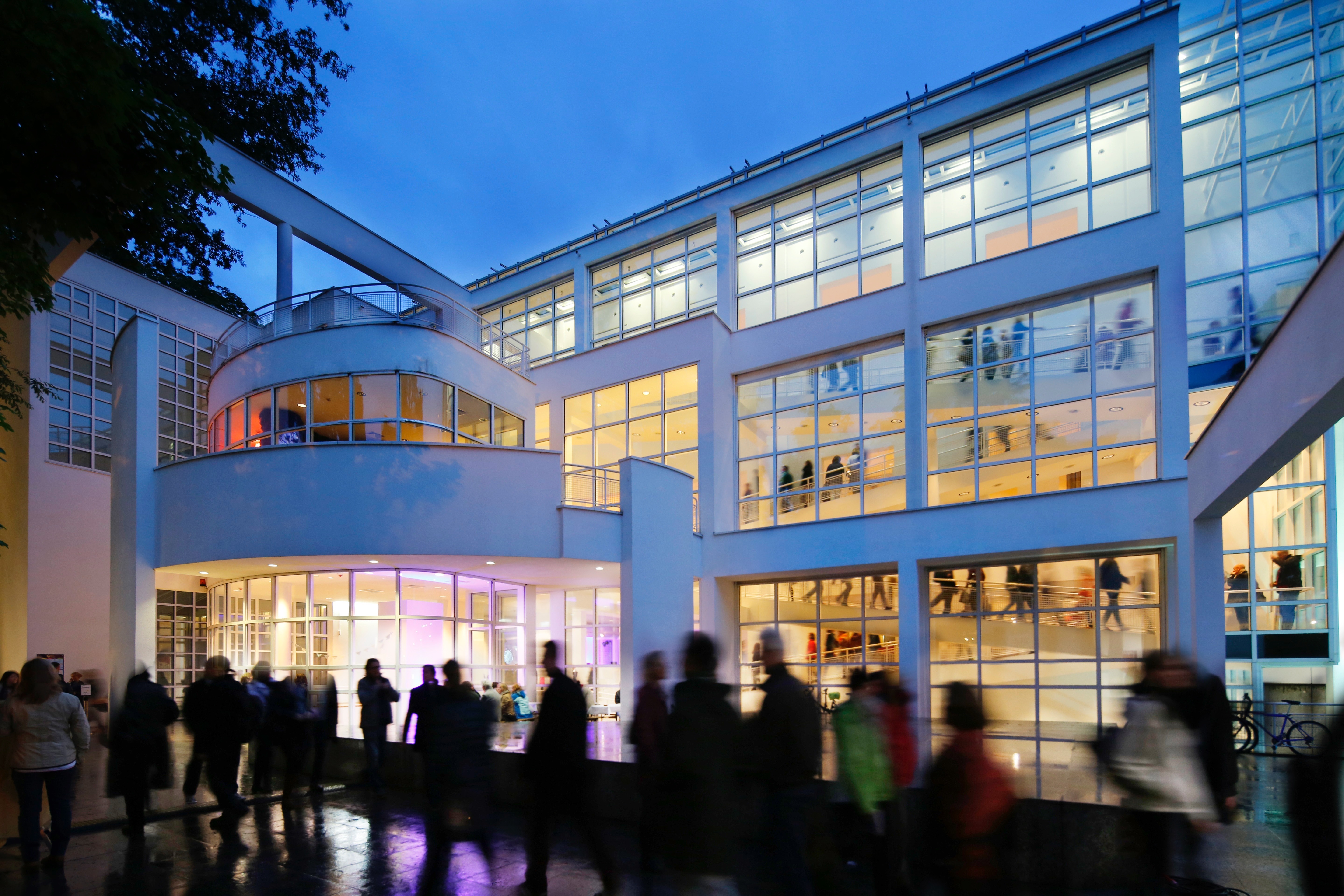Rund um das Museum und im angrenzenden Metzlerpark werden – vor allem im Sommer – zahlreiche Events veranstaltet., Credit: © Museum Angewandte Kunst/Anja Jahn