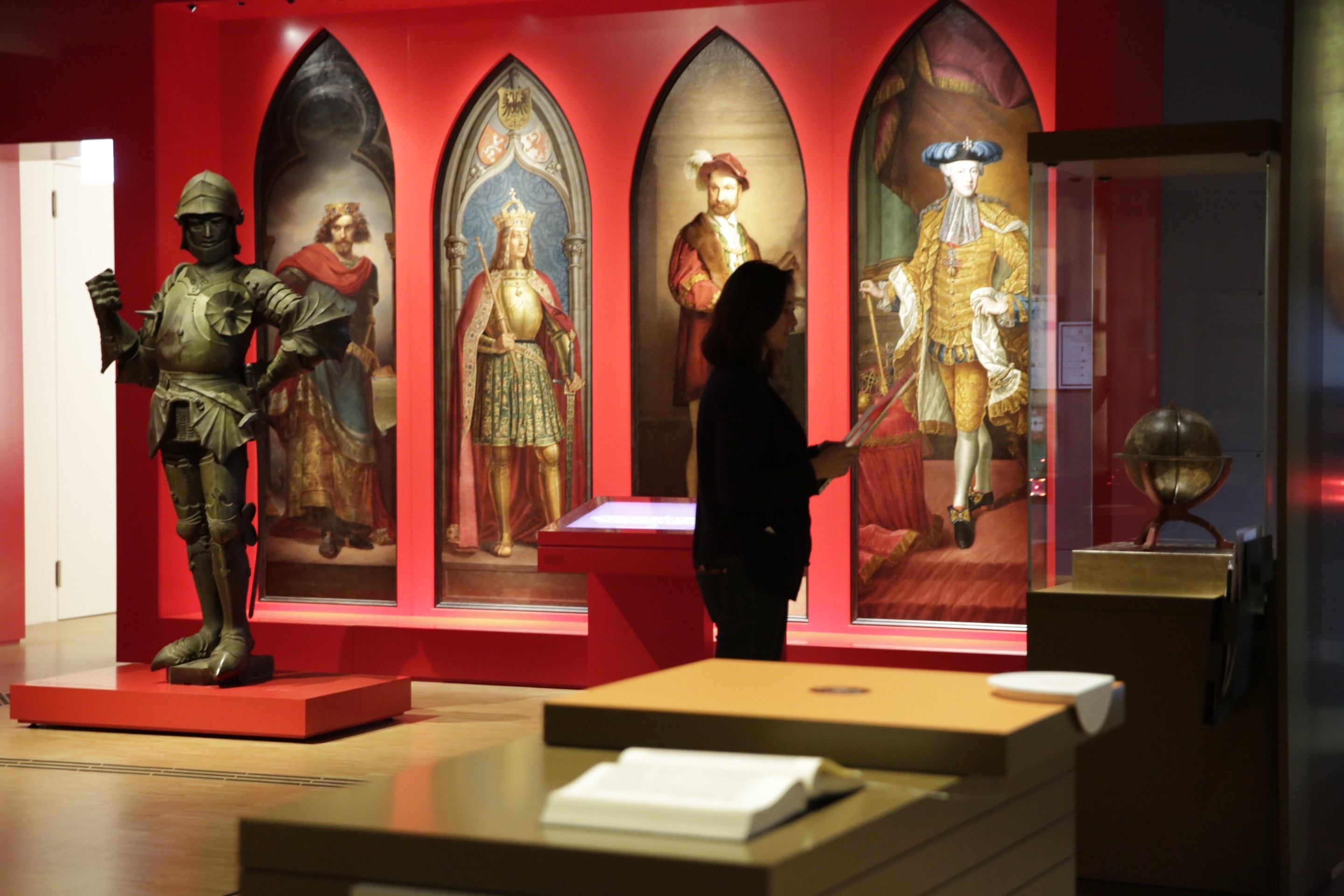 Die Ausstellung „Frankfurt Einst?“ nimmt mit auf eine Zeitreise zu Stadtbildern- und gesichtern., Credit: © HMF/Stefanie Kösling