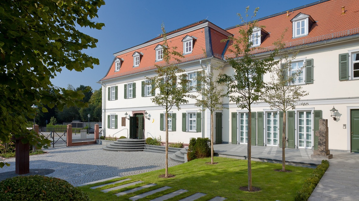 Das Museum befindet sich in direkter Nachbarschaft zum Bad Homburger Schloss.