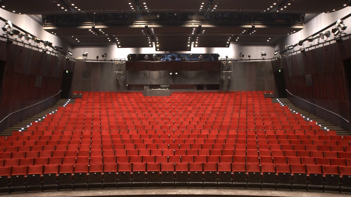 ; Foto: www.schauspielfrankfurt.de