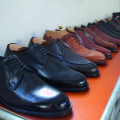 Der Herr der Schuhe - Jürgen Ernst (FOTO Der Herr der Schuhe)