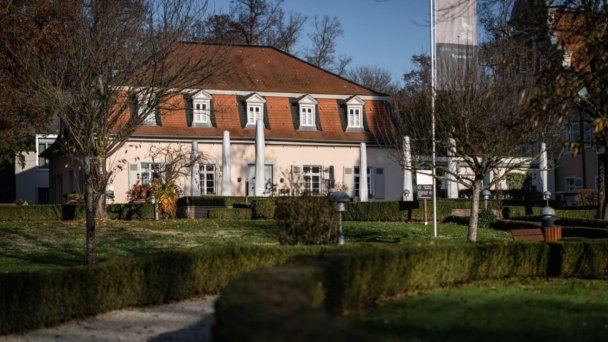Auf und Zu