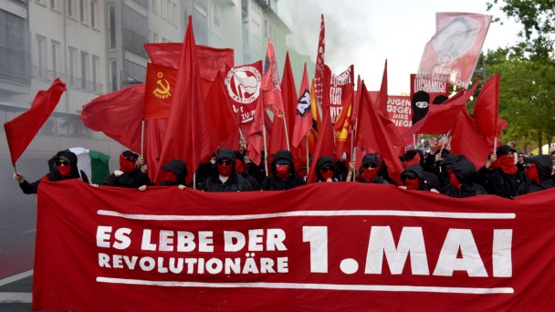 Tausende bei  „Revolutionärer Erster Mai
